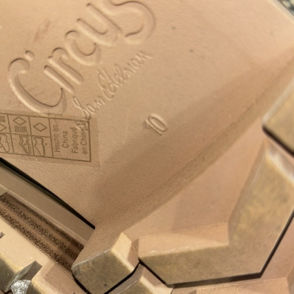 Circus by Sam Edleman women’s Gretchen shearling hiker boot/booties. Size 10 EUC - Picture 6 of 6